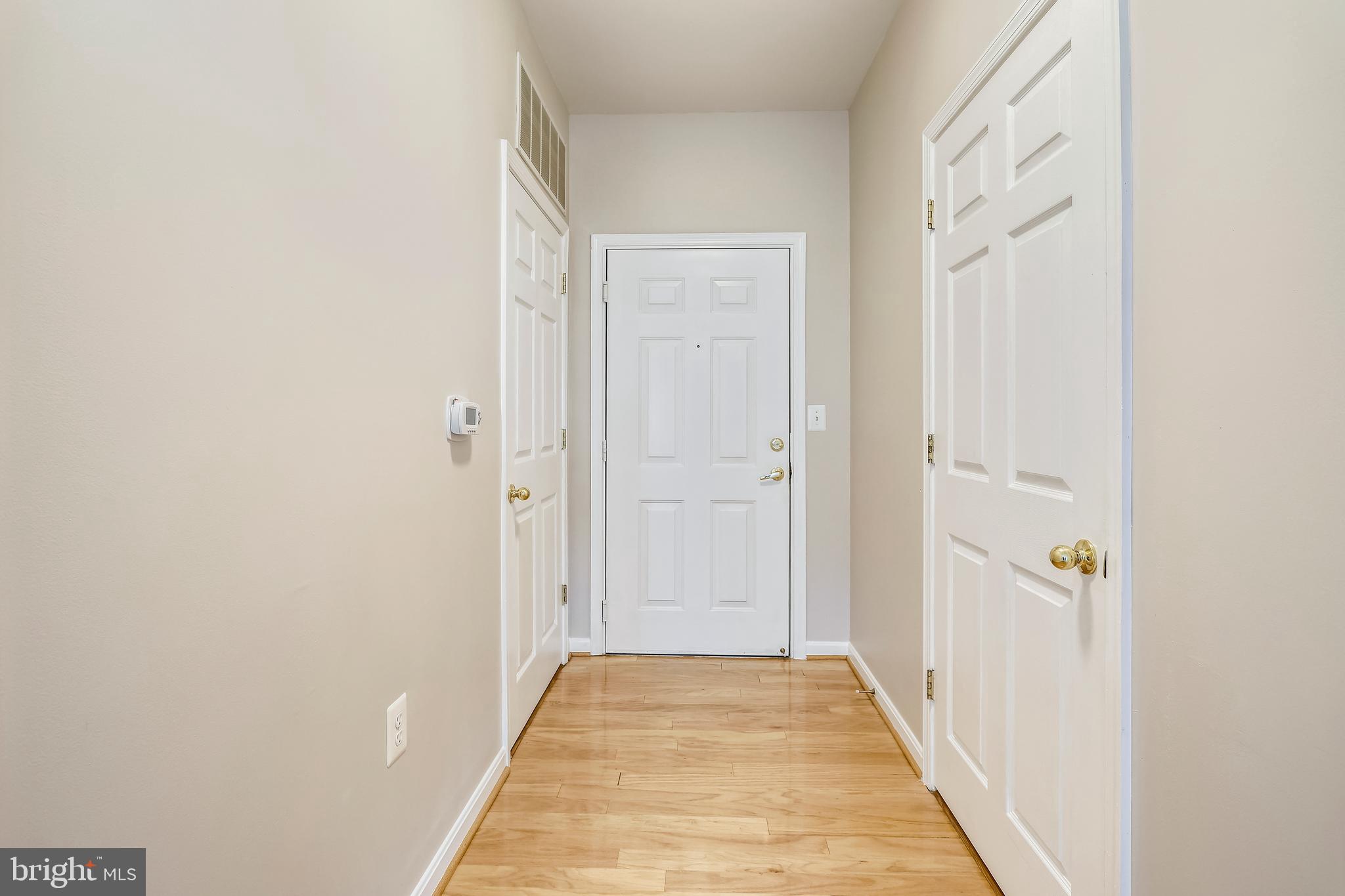 120 Chevy Chase Street, Unit 405 Gaithersburg, MD 20878 - Photo 6 of 34 Entry Foyer