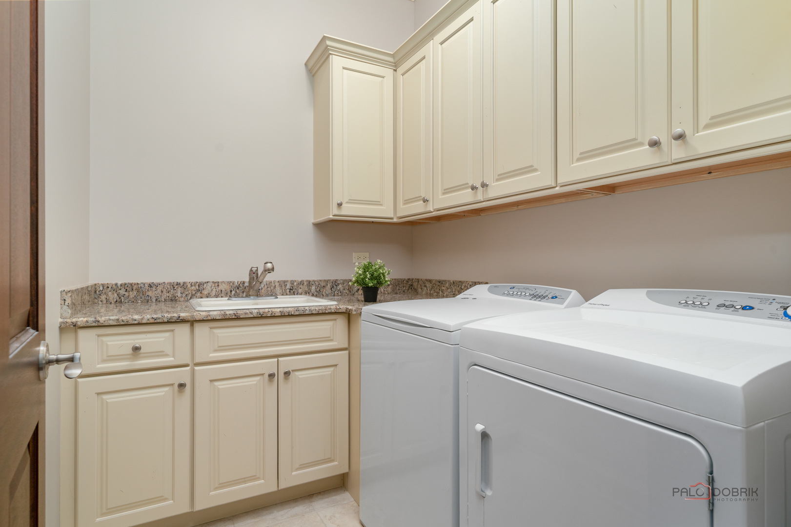 435 Winfield Lane Inverness, IL 60010 - Photo 40 of 77 Gallery Image 40