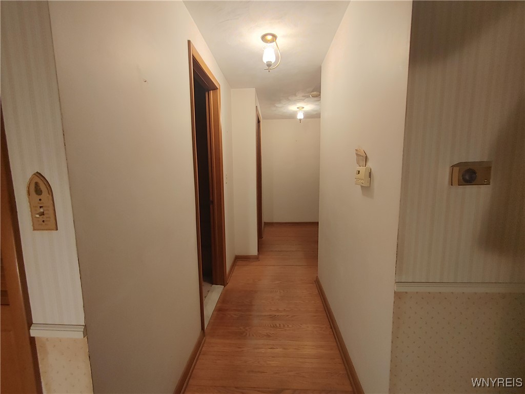 4750 Schurr Road Clarence, NY 14031 - Photo 23 of 36