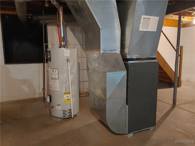 $295,000 | 4750 Schurr Road, Clarence, NY 14031