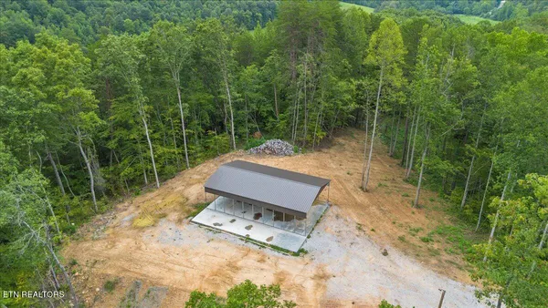 $372,000 | 143 Elk Ridge Lane, Newcomb, TN 37819