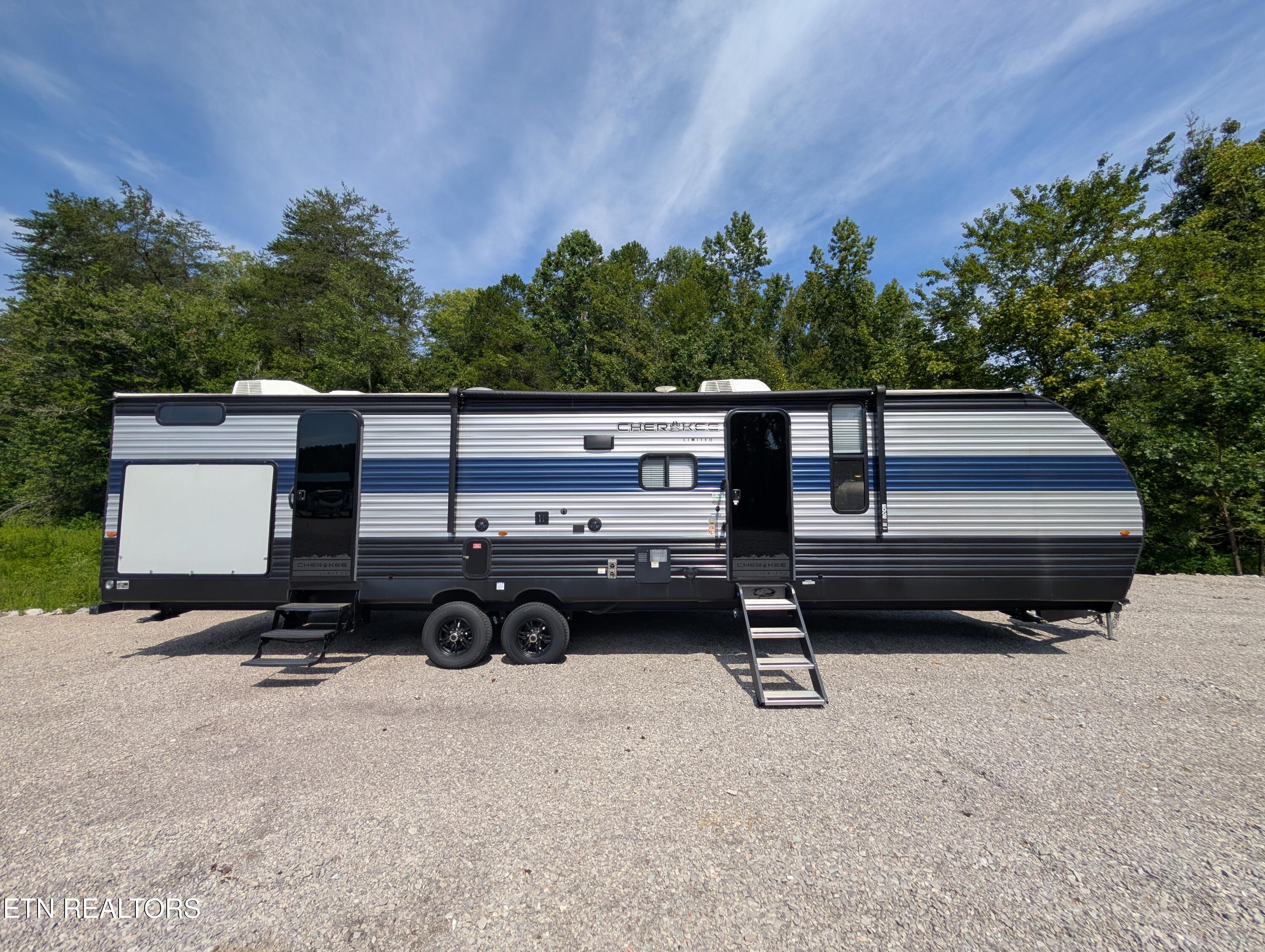 143 Elk Ridge Lane Newcomb, TN 37819 - Photo 3 of 52 PXL_20250815_151400423