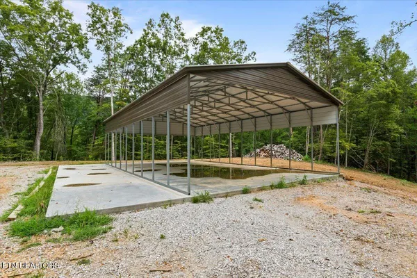 $372,000 | 143 Elk Ridge Lane, Newcomb, TN 37819