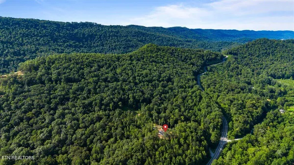 $372,000 | 143 Elk Ridge Lane, Newcomb, TN 37819