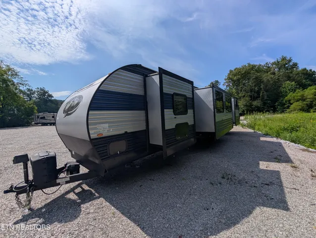 $393,500 | 143 Elk Ridge Lane, Newcomb, TN 37819