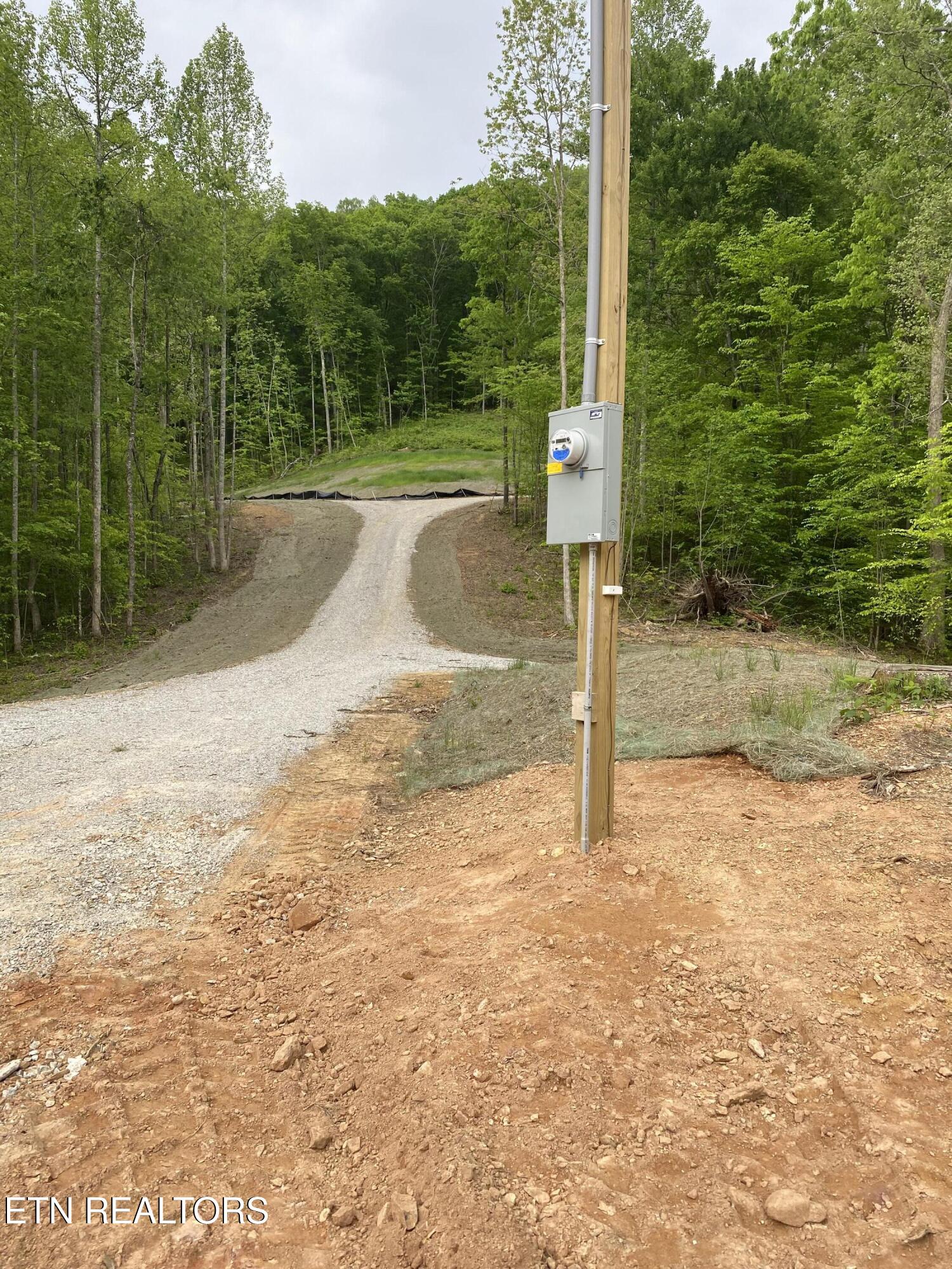 143 Elk Ridge Lane Newcomb, TN 37819 - Photo 7 of 52 IMG_1838