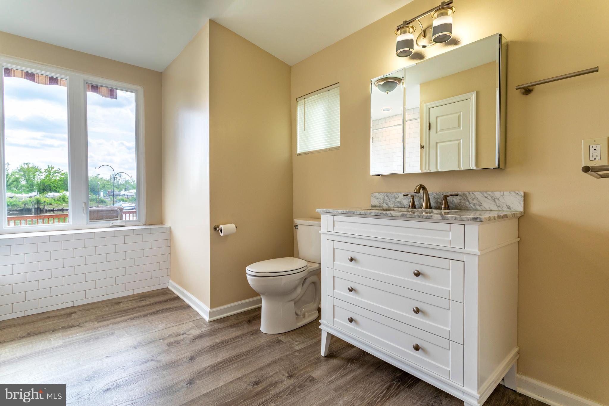 8 Creek Road Brooklawn, NJ 08030 - Photo 21 of 50 1st Floor Full Bath