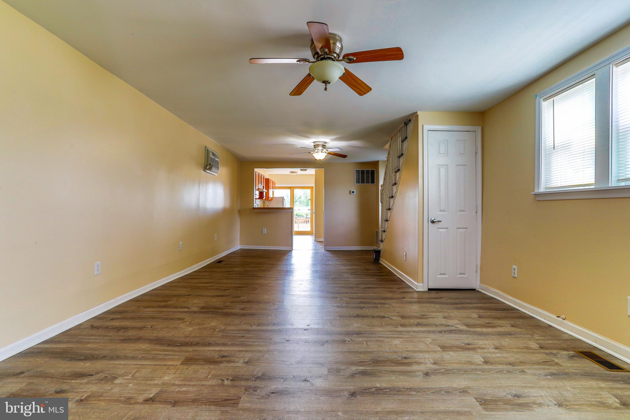 8 Creek Road Brooklawn, NJ 08030 - Photo 27 of 50 Main Family Room