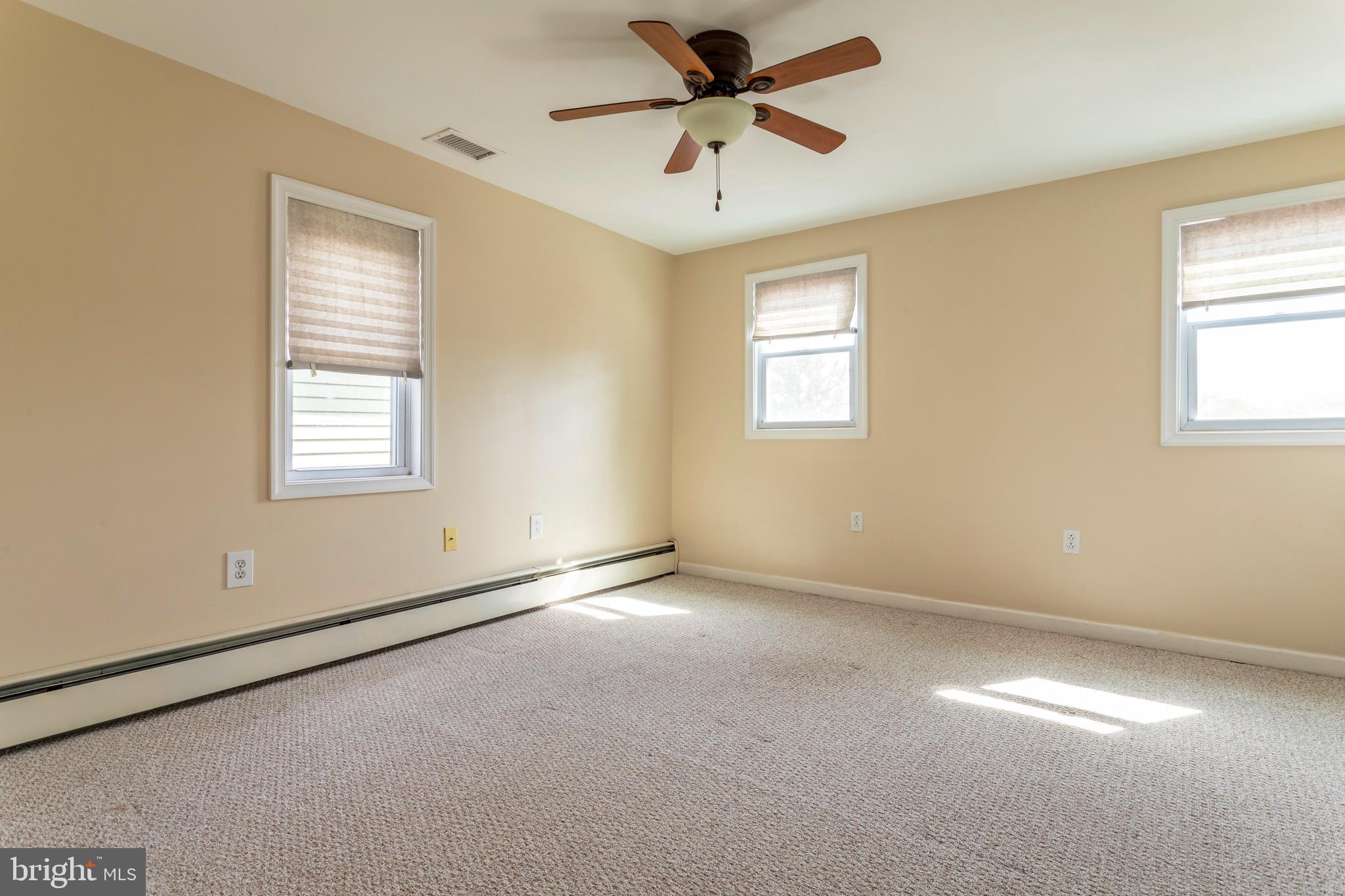 8 Creek Road Brooklawn, NJ 08030 - Photo 31 of 50