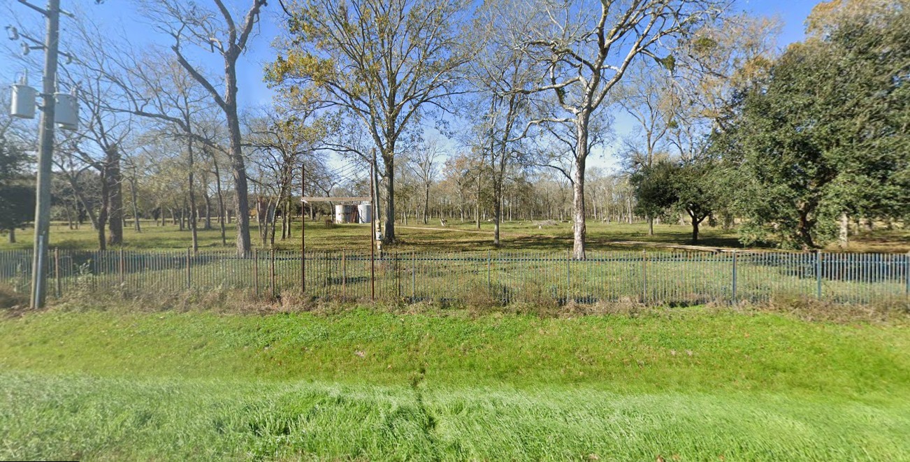 0 Peach Ridge Road Brookshire, TX 77423 - Photo 2 of 7 a view of a park with large trees