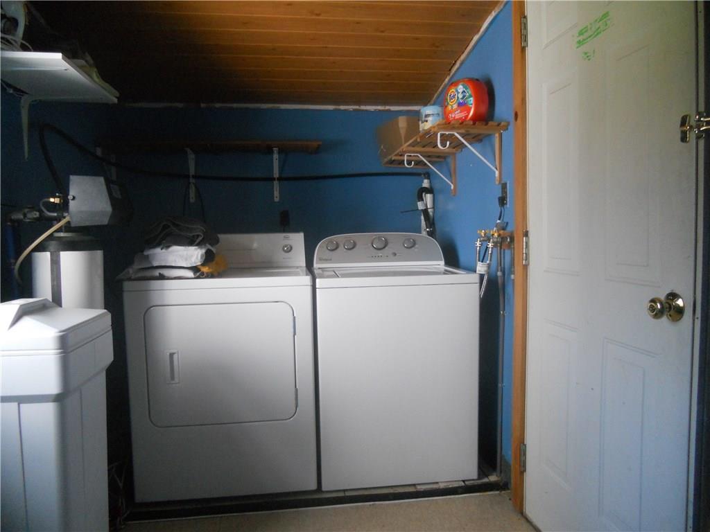 1813 Harpswell Islands Road Harpswell, ME 04066 - Photo 3 of 12 Photo