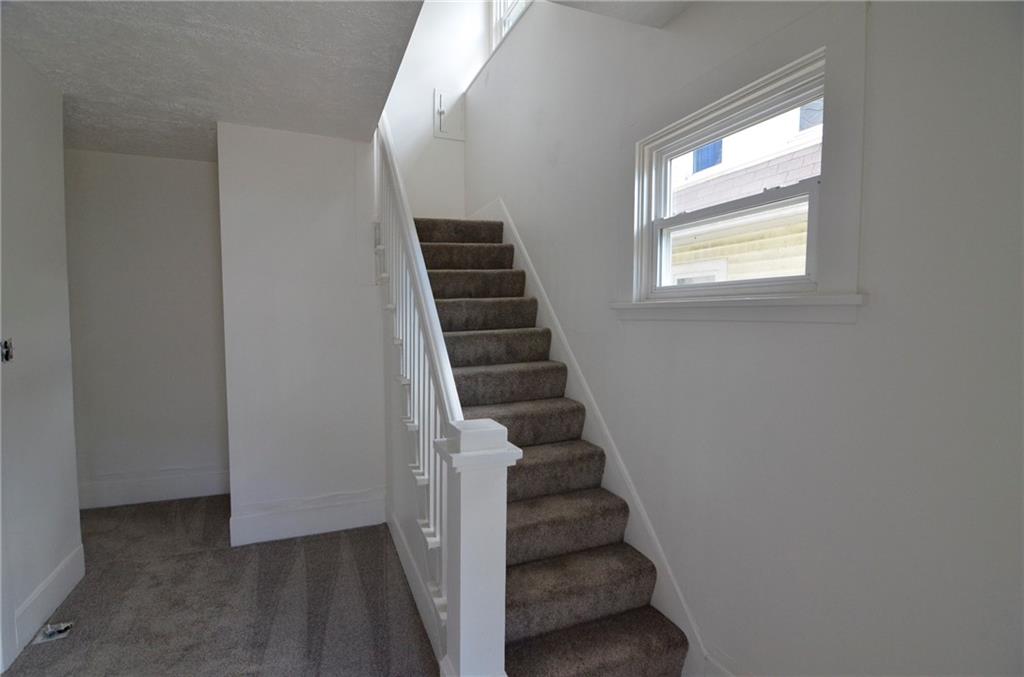 523 North Monroe Street Butler, PA 16001 - Photo 3 of 23 Gallery Image 3