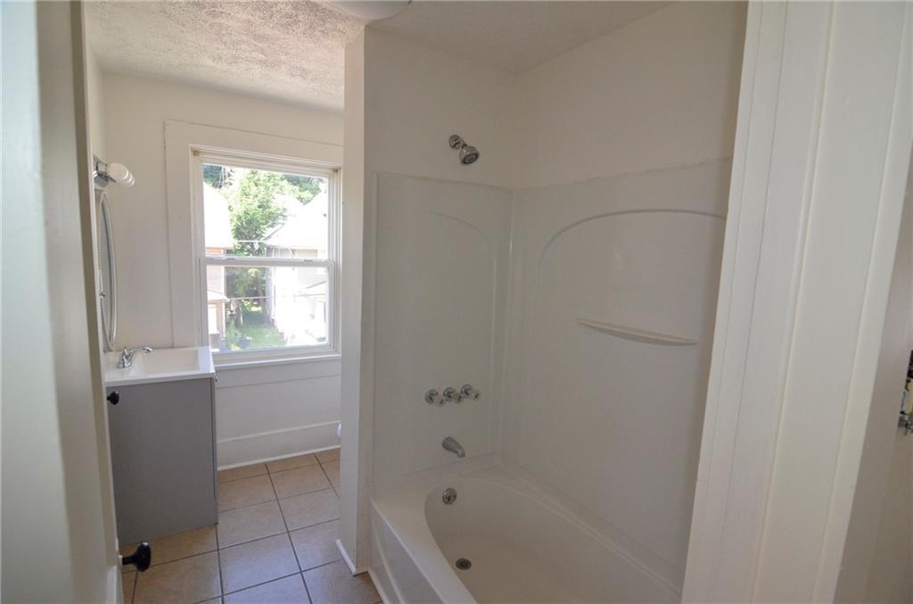523 North Monroe Street Butler, PA 16001 - Photo 7 of 23 Gallery Image 7