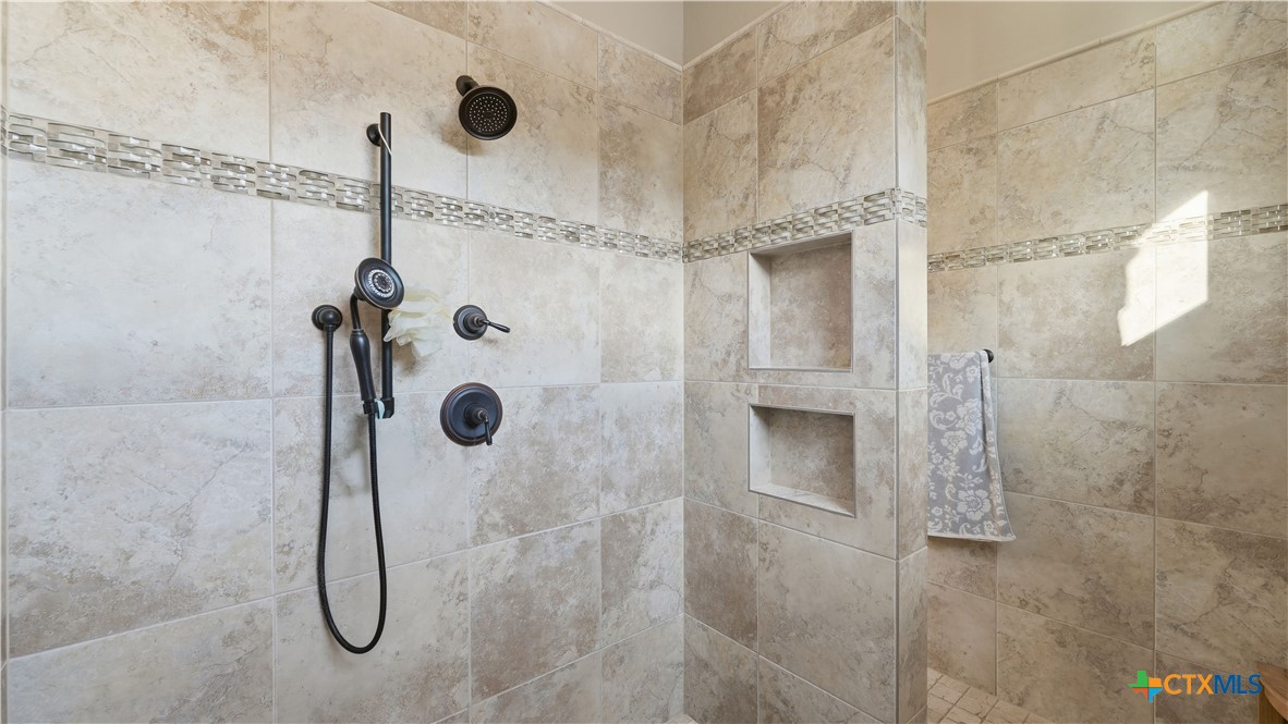 1035 Thunderbolt Rd Canyon Lake Canyon Lake, TX 78133 - Photo 40 of 48