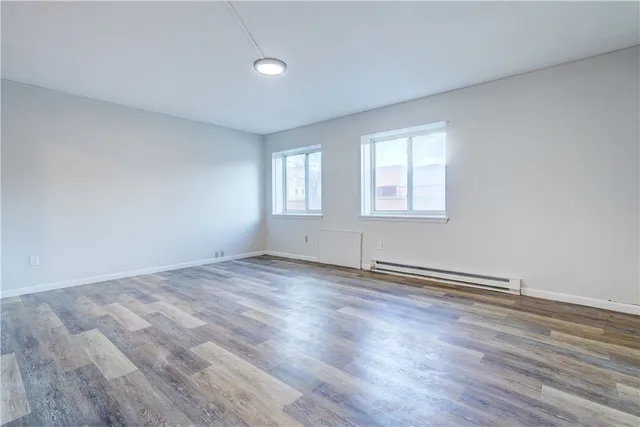 $1,195 | 404 Main Street, Unit A8, East Rochester, NY 14445