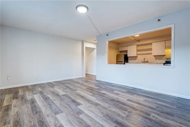 $1,195 | 404 Main Street, Unit A8, East Rochester, NY 14445