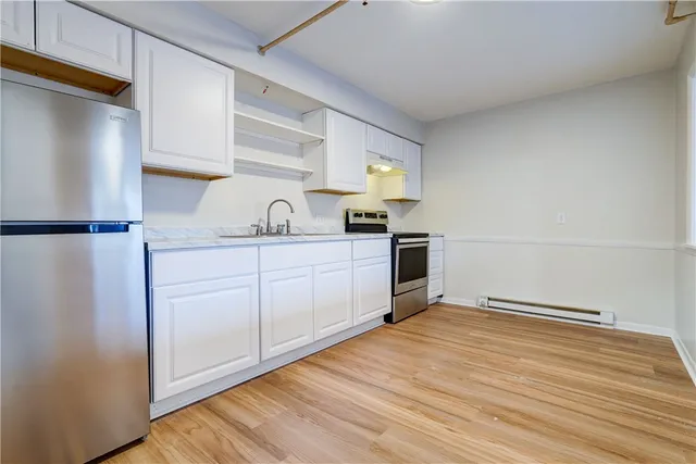 $1,195 | 404 Main Street, Unit A8, East Rochester, NY 14445