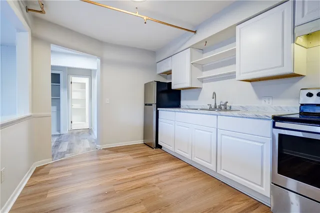 $1,195 | 404 Main Street, Unit A8, East Rochester, NY 14445