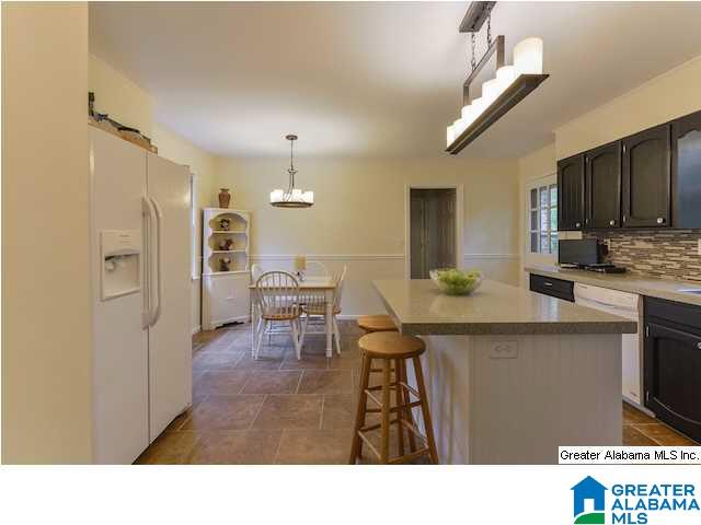 4946 Indian Valley Road Birmingham, AL 35244 - Photo 11 of 32