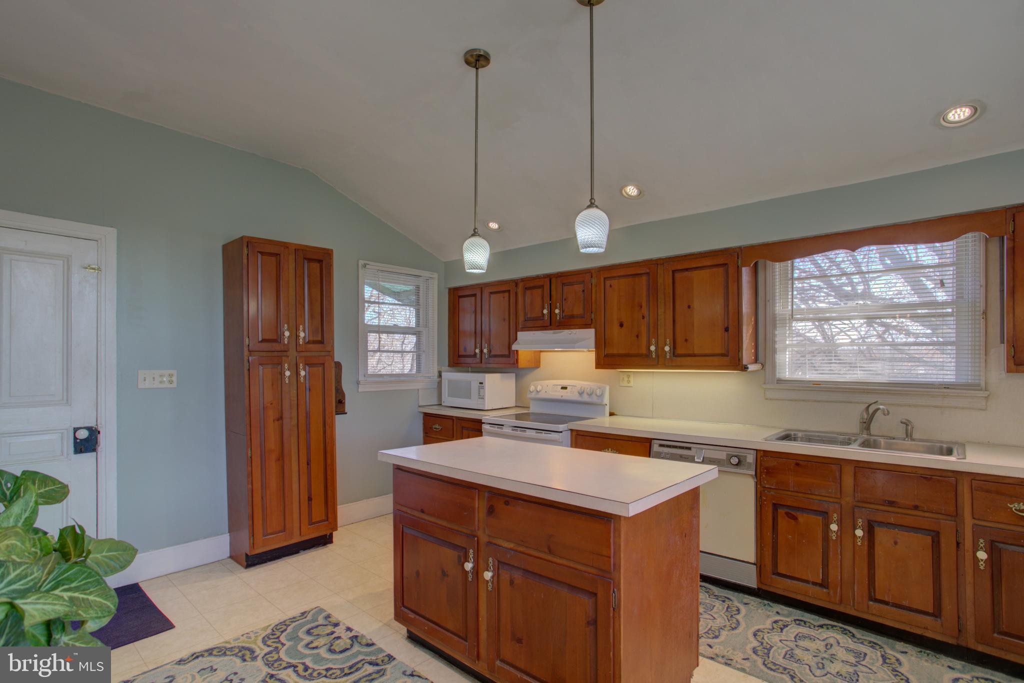 311 Ridge Road Delta, PA 17314 - Photo 9 of 68 Gallery Image 9