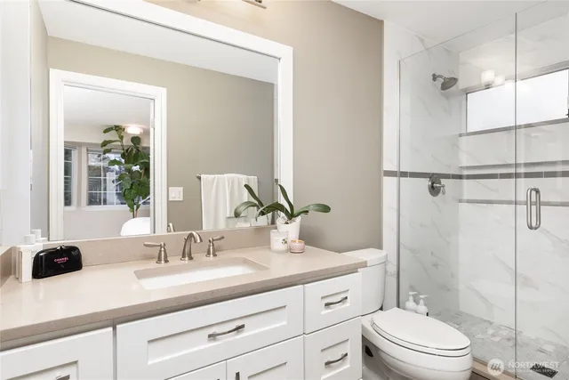 $6,400 | 6304 110th Avenue Northeast, Kirkland, WA 98033