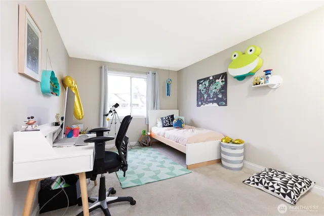 $6,400 | 6304 110th Avenue Northeast, Kirkland, WA 98033