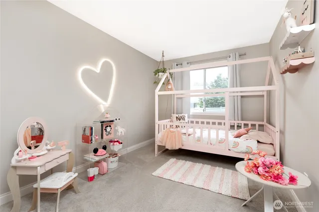 $6,400 | 6304 110th Avenue Northeast, Kirkland, WA 98033