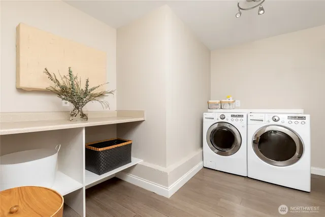 $6,400 | 6304 110th Avenue Northeast, Kirkland, WA 98033