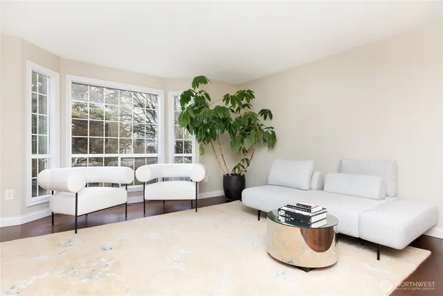 $6,400 | 6304 110th Avenue Northeast, Kirkland, WA 98033