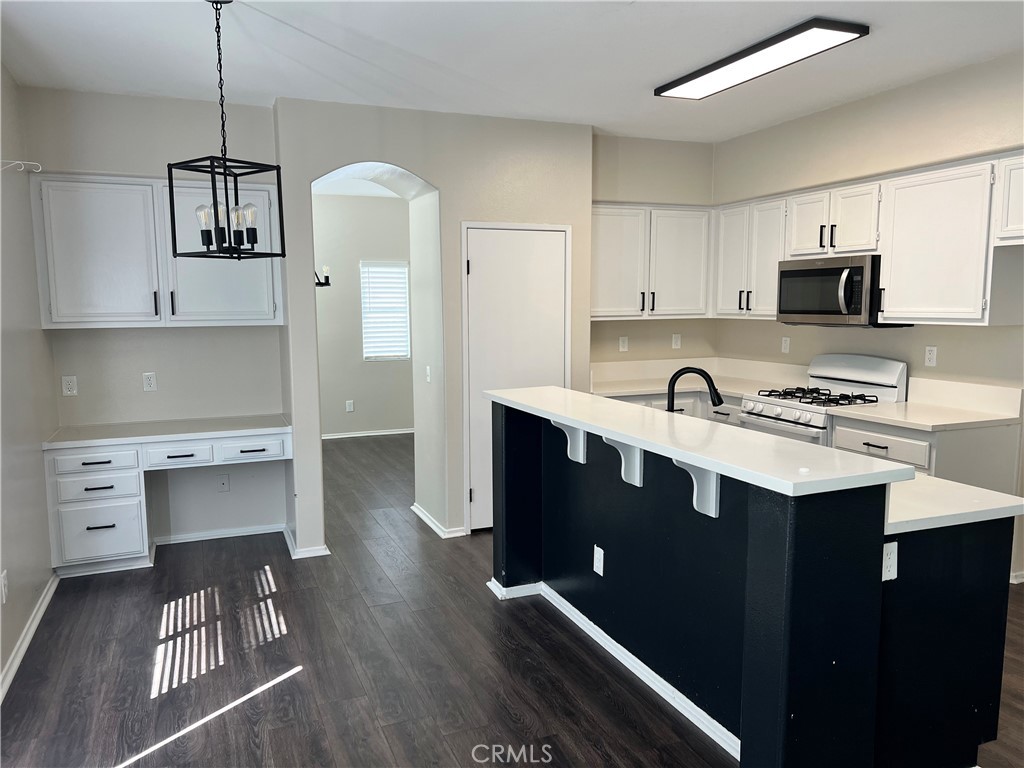 14818 Steeplechase Road Victorville, CA 92394 - Photo 7 of 17