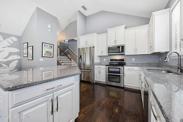 $630,000 | 325 Howland Drive, Ponte Vedra, FL 32081