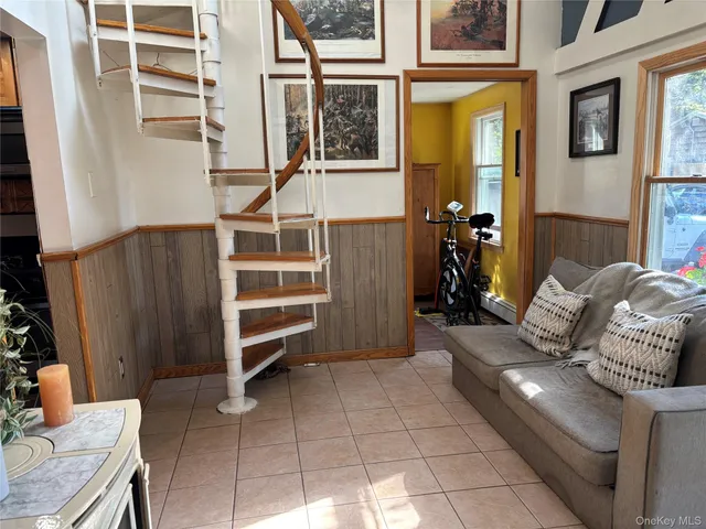 a view of an outdoor space