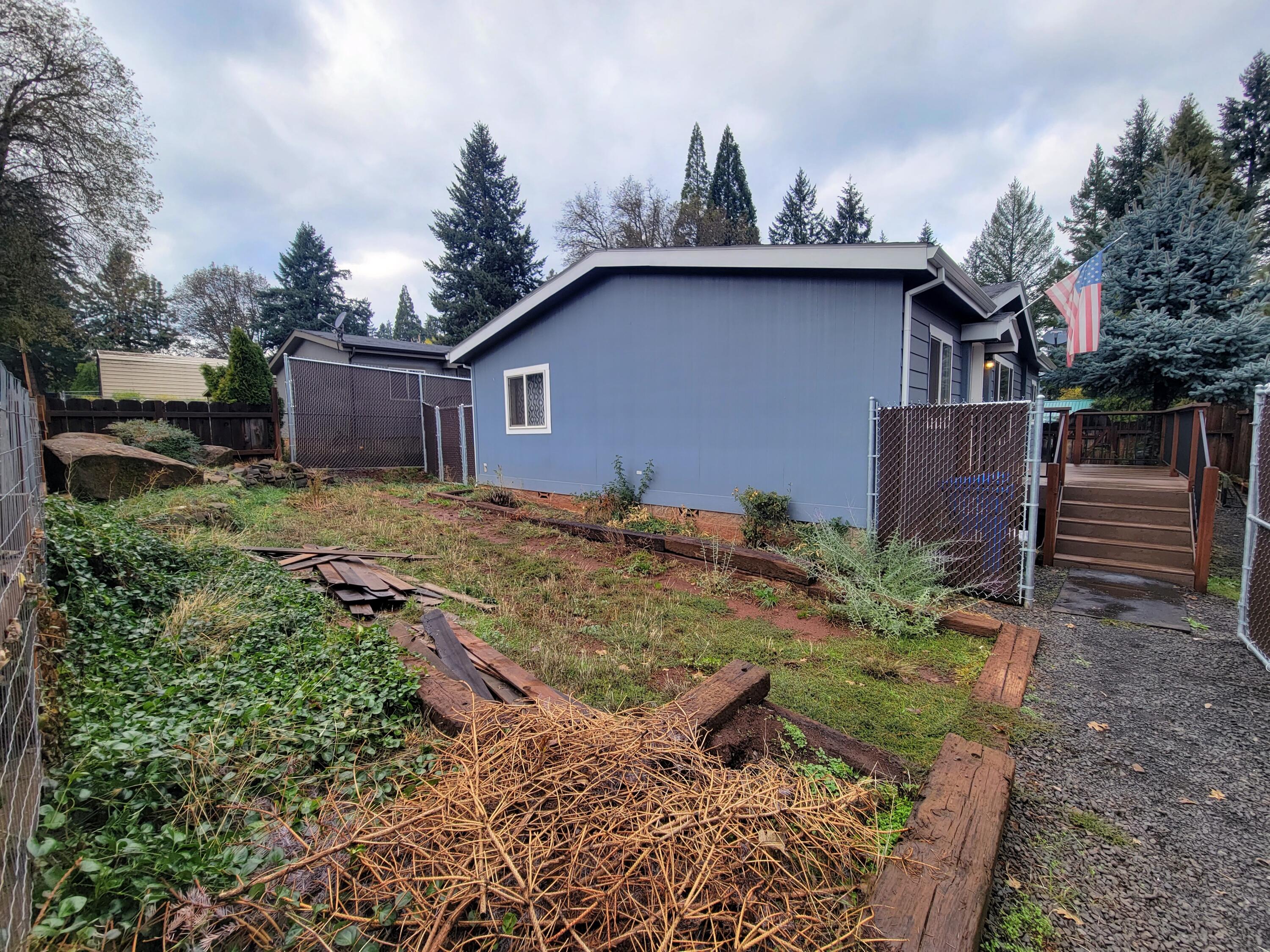 447 Fee Street Butte Falls, OR 97522 - Photo 15 of 16 More front yard
