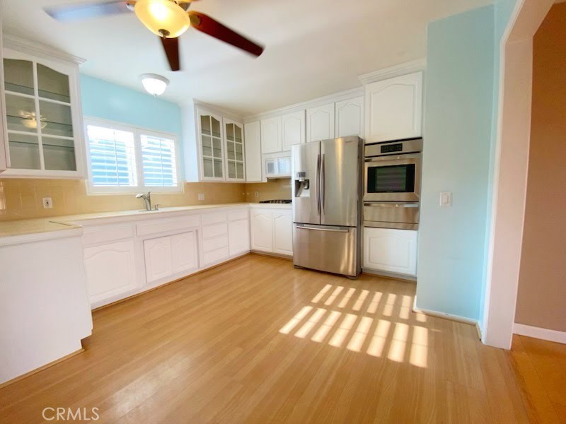 418 East Harvard Road, Unit F Burbank, CA 91501 - Photo 1 of 14