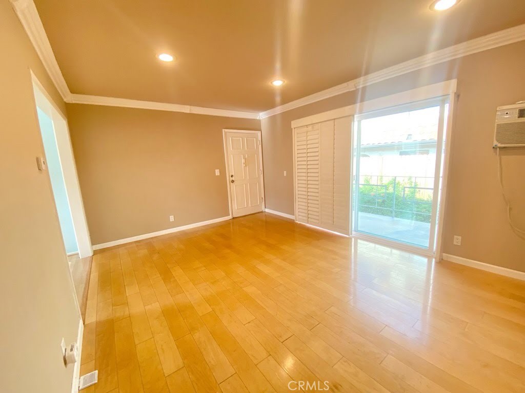 418 East Harvard Road, Unit F Burbank, CA 91501 - Photo 4 of 14