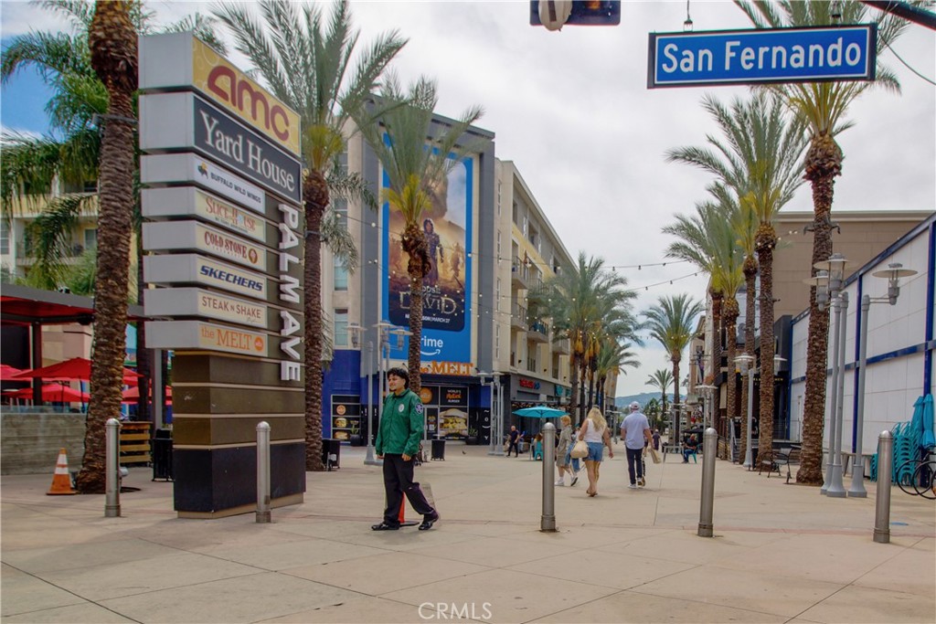 418 East Harvard Road, Unit F Burbank, CA 91501 - Photo 10 of 14