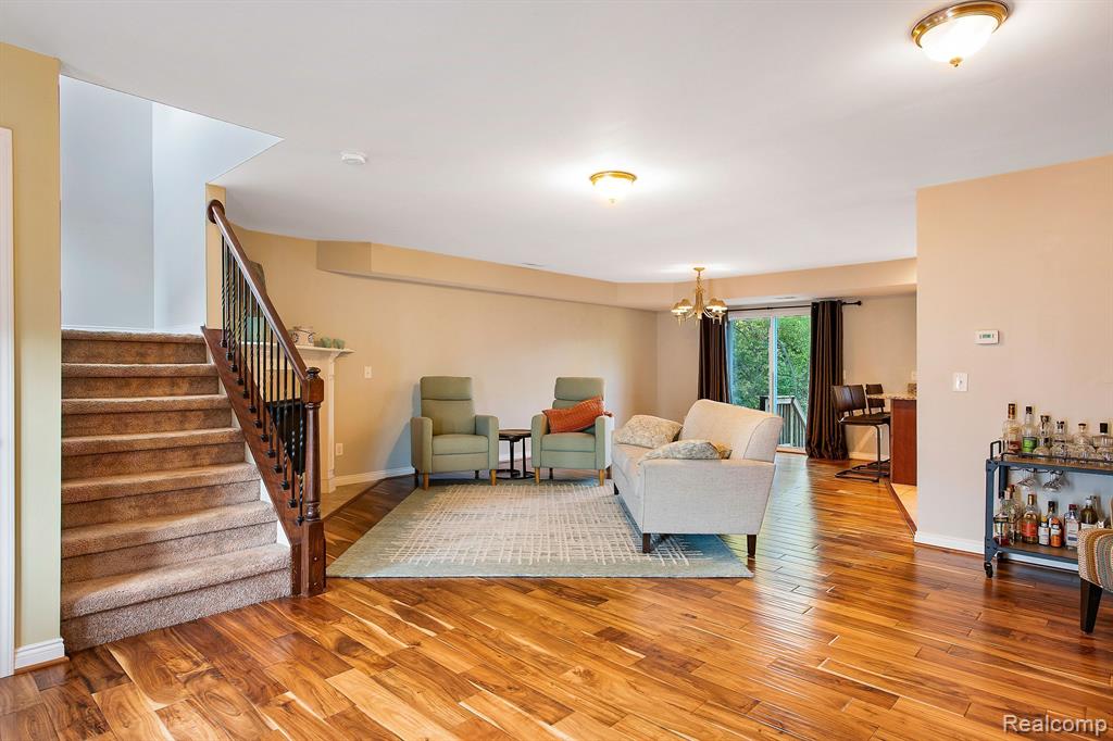 2040 Decker Road Walled Lake, MI 48390 - Photo 4 of 28 Gallery Image 4