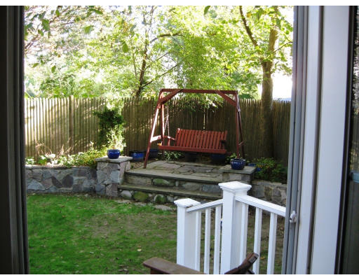 20 Rustlewood Road Boston, MA 02132 - Photo 17 of 30