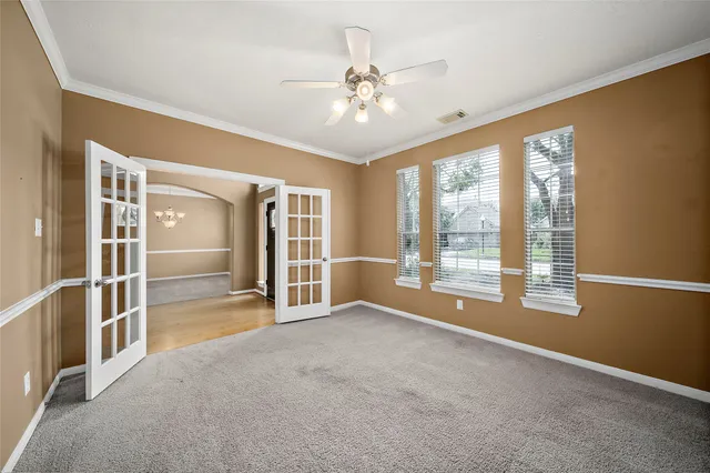 $2,850 | 4603 Chaperel Drive, Pearland, TX 77584