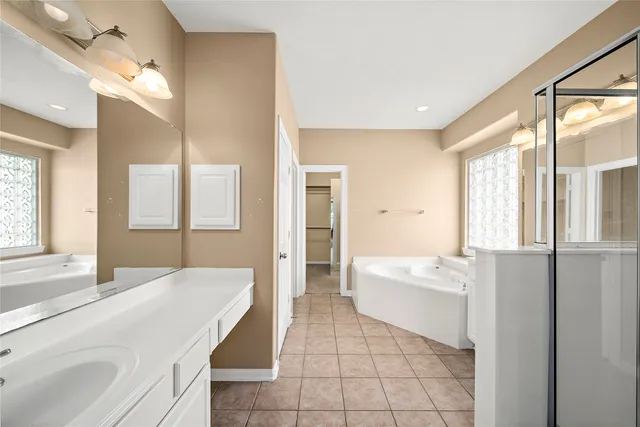 $2,850 | 4603 Chaperel Drive, Pearland, TX 77584