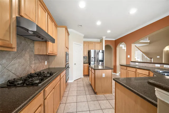 $2,850 | 4603 Chaperel Drive, Pearland, TX 77584