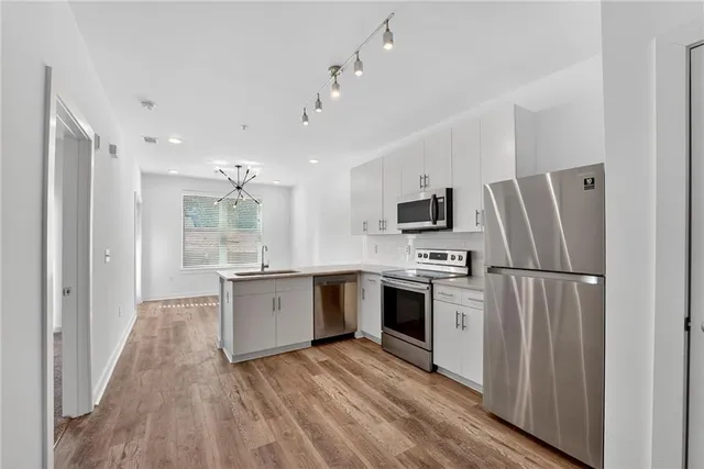 $1,650 | 525 Parkway Drive Northeast, Unit 218, Atlanta, GA 30308