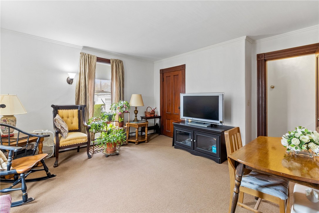 906 East Main Road Portsmouth, RI 02871 - Photo 16 of 34