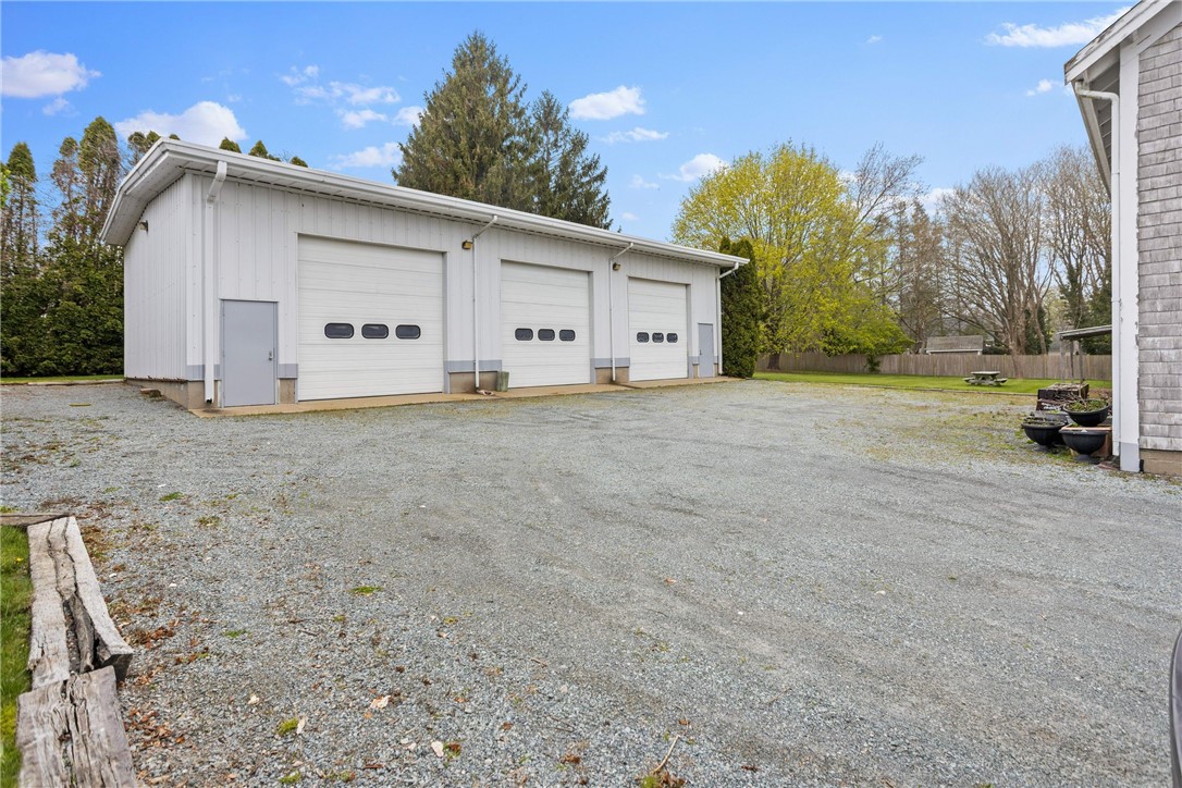 906 East Main Road Portsmouth, RI 02871 - Photo 23 of 34