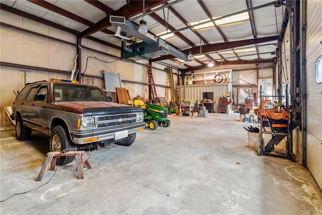 906 East Main Road Portsmouth, RI 02871 - Photo 24 of 34