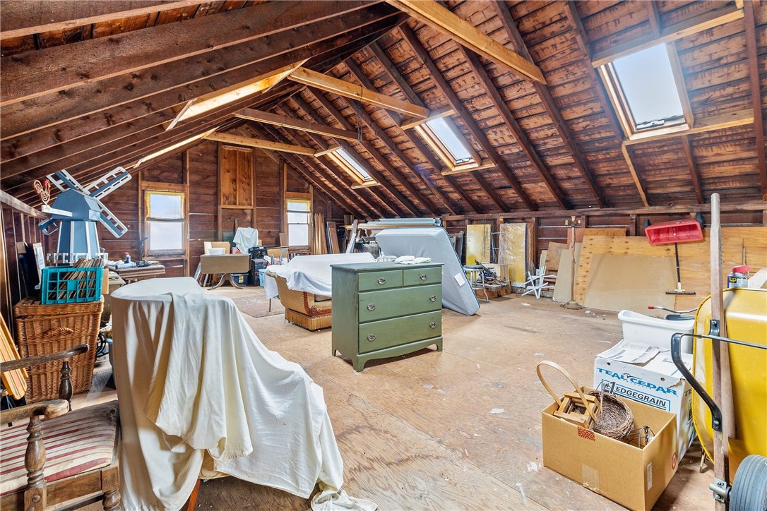 906 East Main Road Portsmouth, RI 02871 - Photo 29 of 34