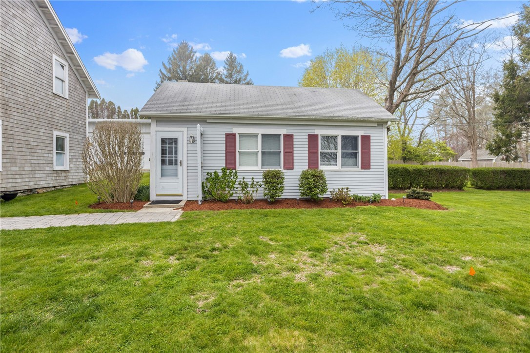 906 East Main Road Portsmouth, RI 02871 - Photo 32 of 34