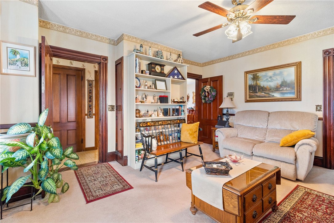 906 East Main Road Portsmouth, RI 02871 - Photo 9 of 34