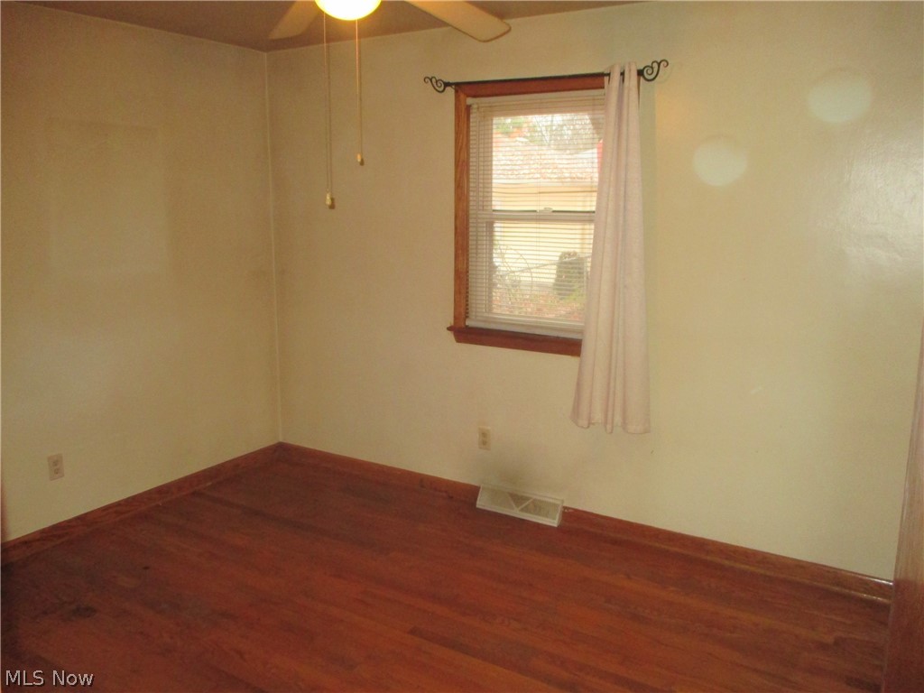 607 Sexton Street Struthers, OH 44471 - Photo 7 of 10 Gallery Image 7