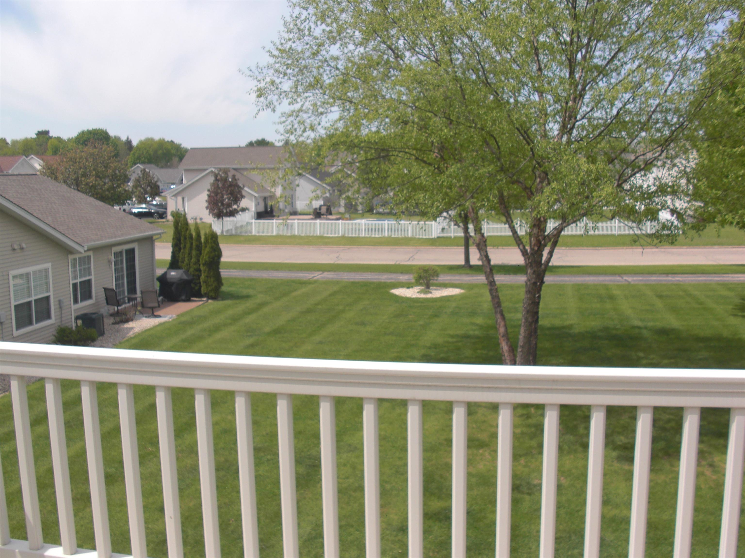 2530 Edgewood Drive, Unit 38 Beloit, WI 53511 - Photo 11 of 42